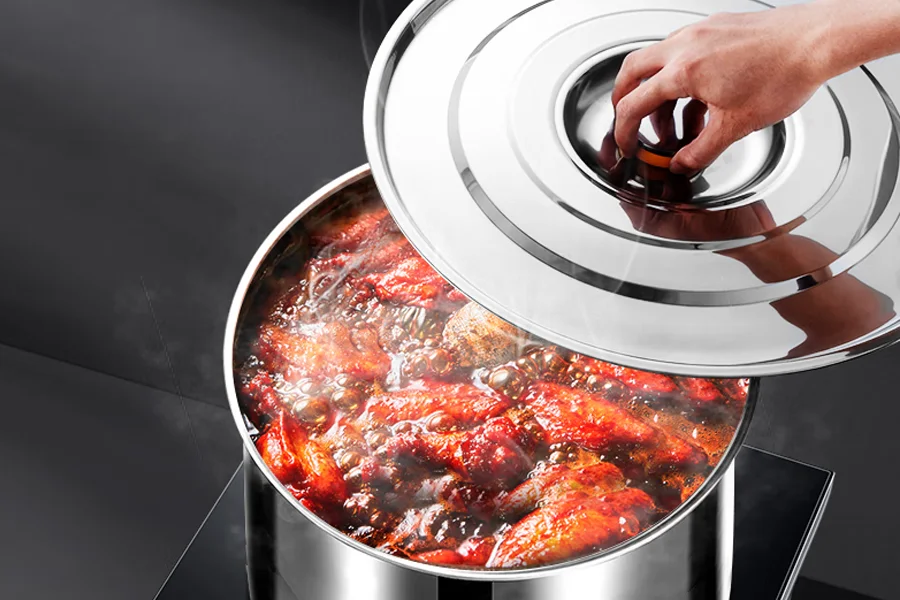 Commercial induction stockpot with dual burners for high-efficiency cooking